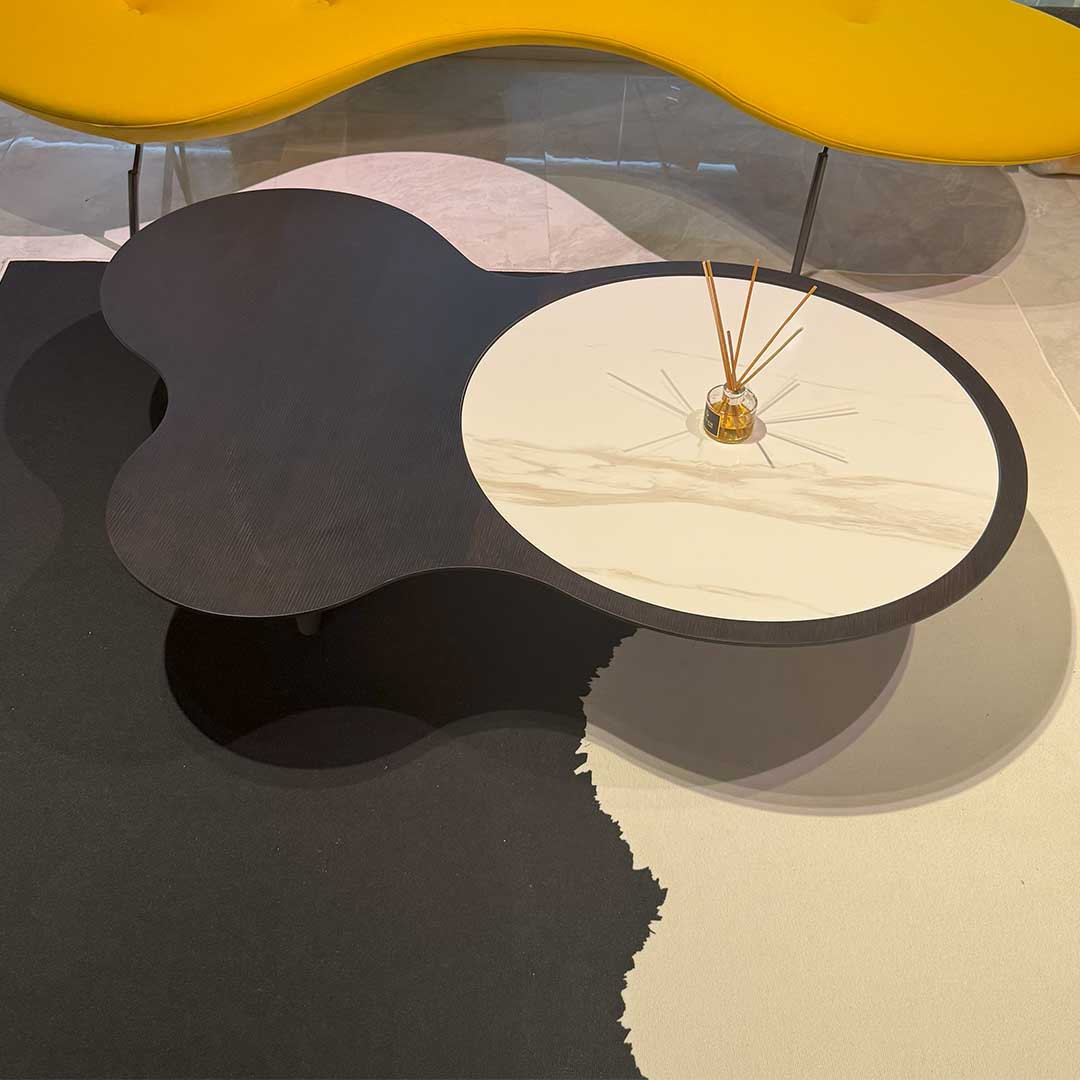 Vertu Table