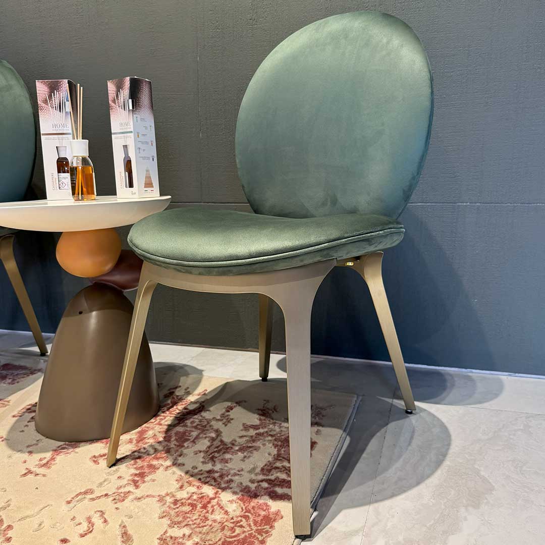 Astrid Chair