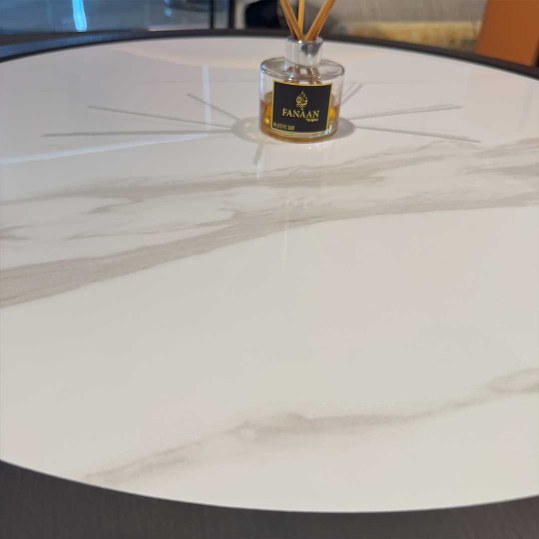 Vertu Table