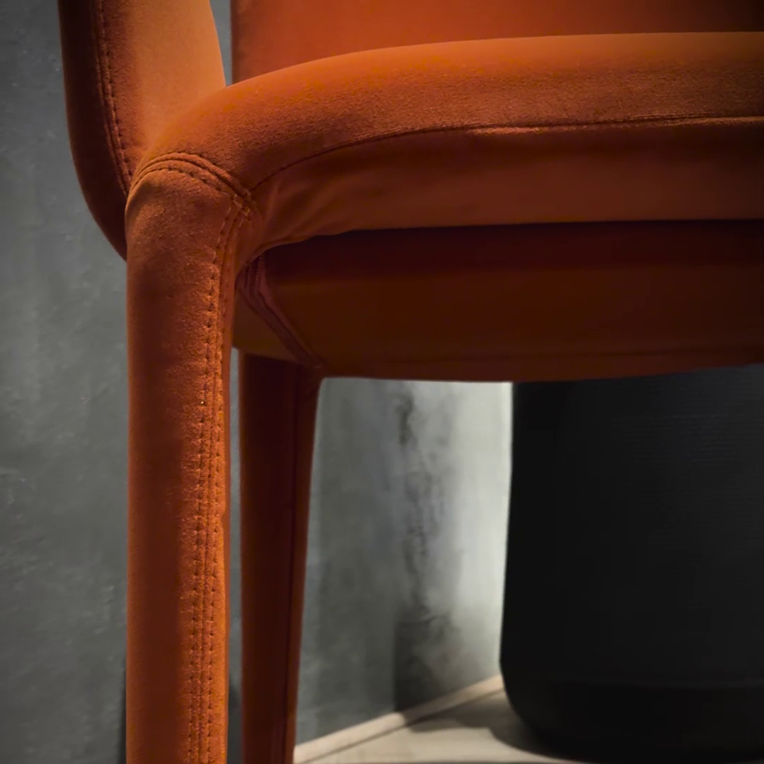Lars Chair