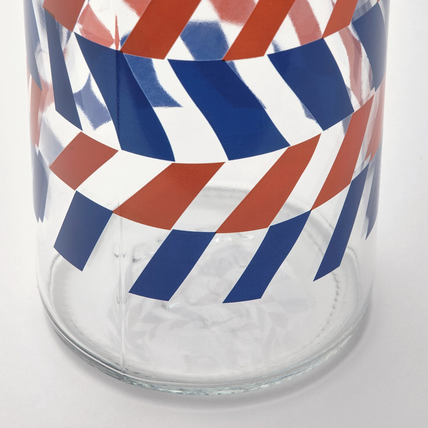 Vibrant 0.5L Patterned Glass Bottle with Stopper