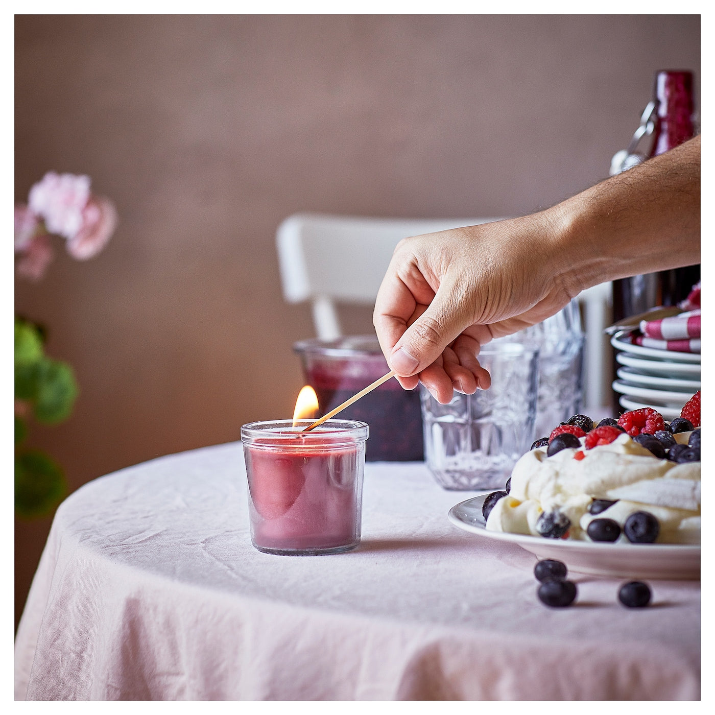 Stidrtskidn Scented Candle