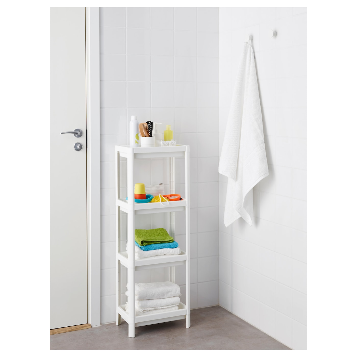 Vesken Shelf Unit