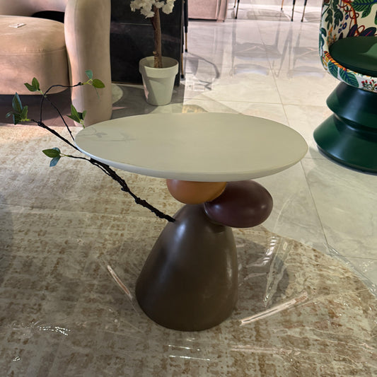 Pebble Table