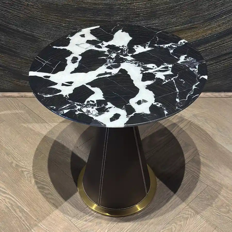 Noir Luxe Table