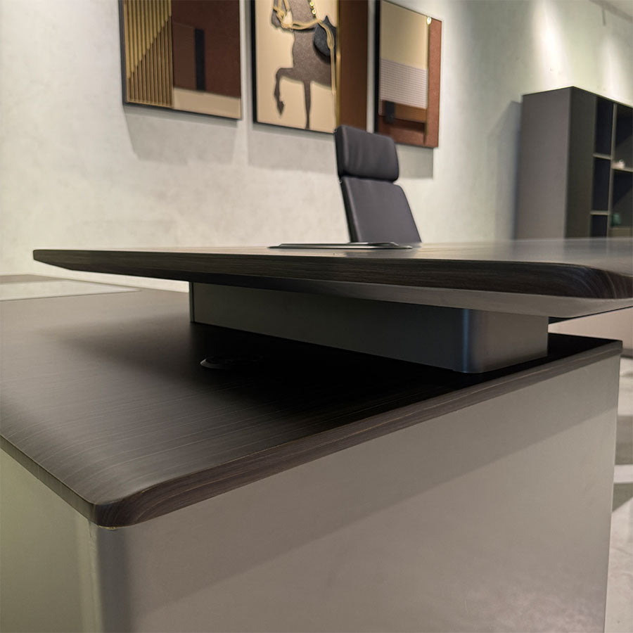 Nexa Executive Desk
