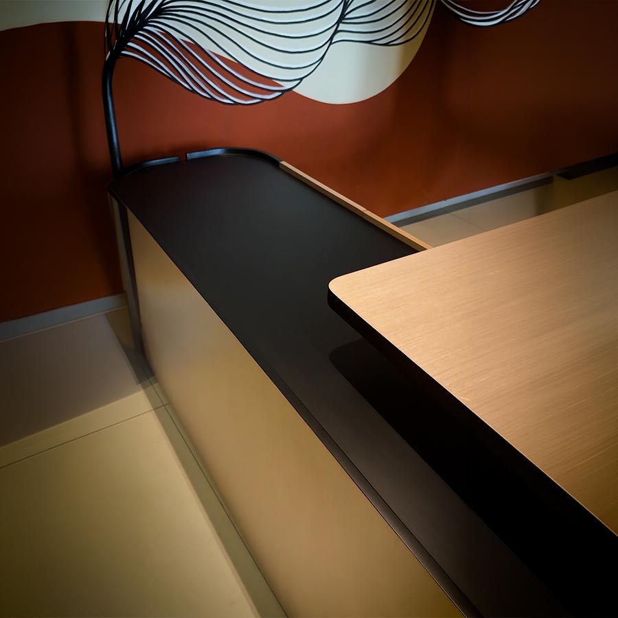 Elite Executive Table