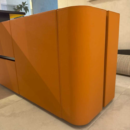 Bughatti Table