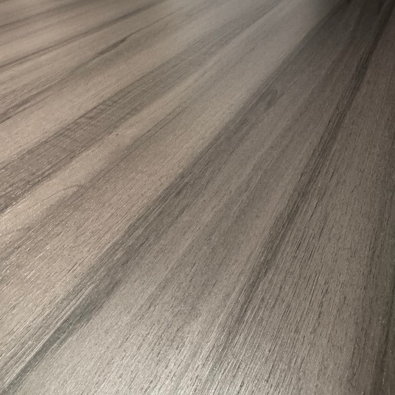 AeroLux Executive Desk