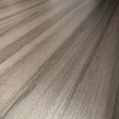 AeroLux Executive Desk