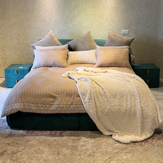 Casablanca Bed