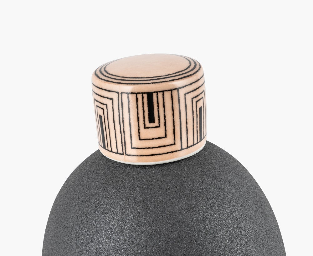 Deco Jar Black