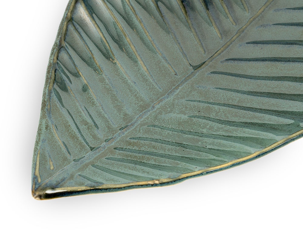Organic Leaf-Shaped Ceramic Platter